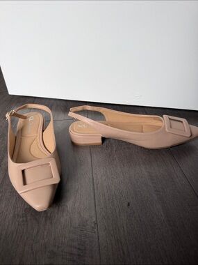 CL by Chinese Laundry Blush Pink Pointed Slingback Flats with Buckle